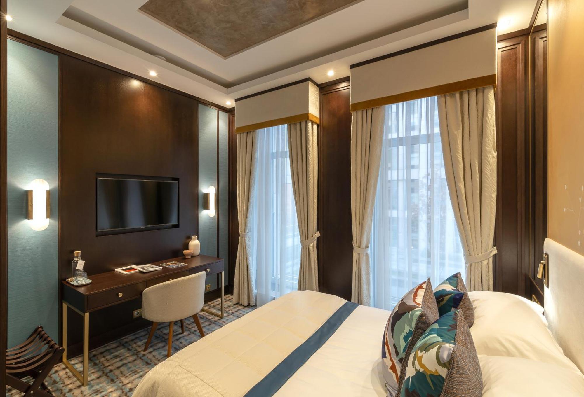 Soho Boutique Hotel Dnipro Phòng bức ảnh
